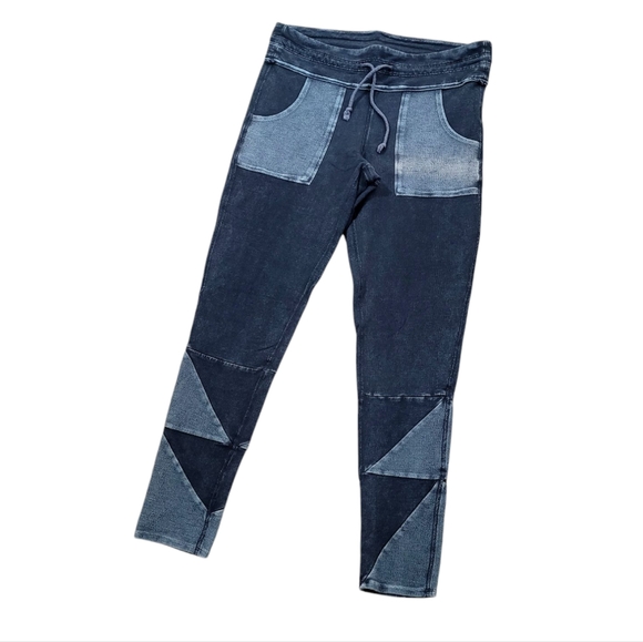 FP MOVEMENT Free People KYOTO Athletic Leggings In Washed Black Lrg - Picture 5 of 14